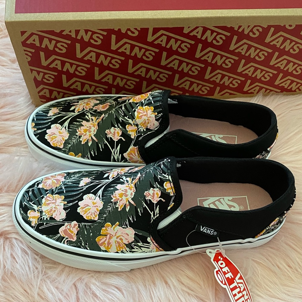 Vans🌷 Asher Slip-on Skate Shoes.🌷 - Picture 5 of 10